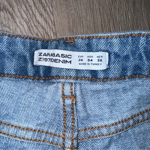 ZARA Metallic Trimmed Denim Shorts - Picture 3 of 4